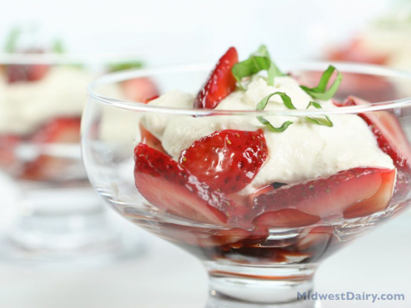 Balsamic Strawberries with Cream